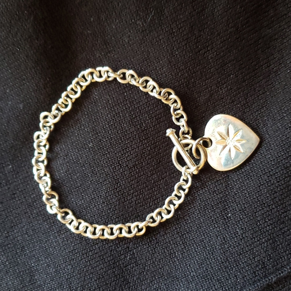 GUC Sterling Silver Heart Toggle Bracelet